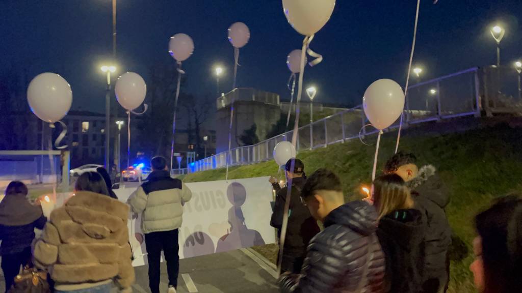 A Rho la fiaccolata in memoria di Daniel 
