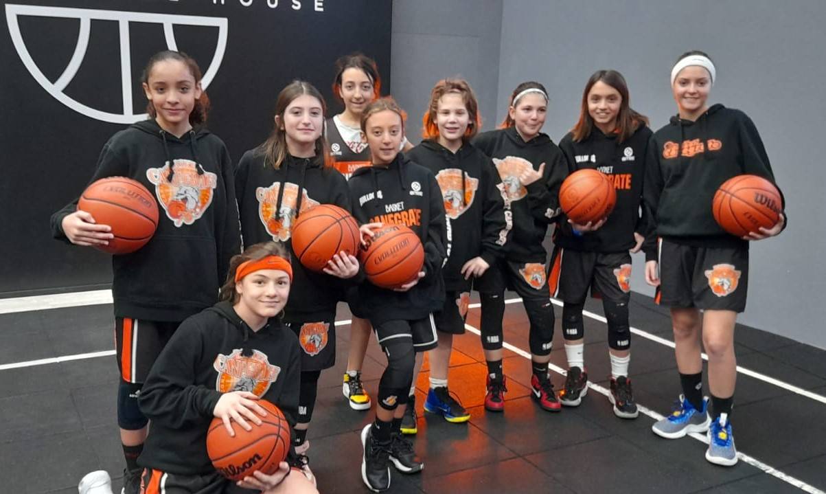 Basket Canegrate a sostegno del progetto Playmada