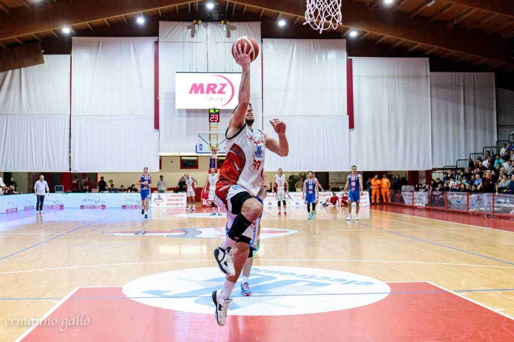 Derby tra Legnano e Sangiorgese - foto di Ermanno 