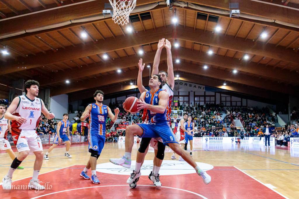 Derby tra Legnano e Sangiorgese - foto di Ermanno 