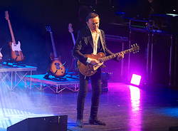 Dodi Battaglia al Teatro di Varese - foto di Roberto Gernetti