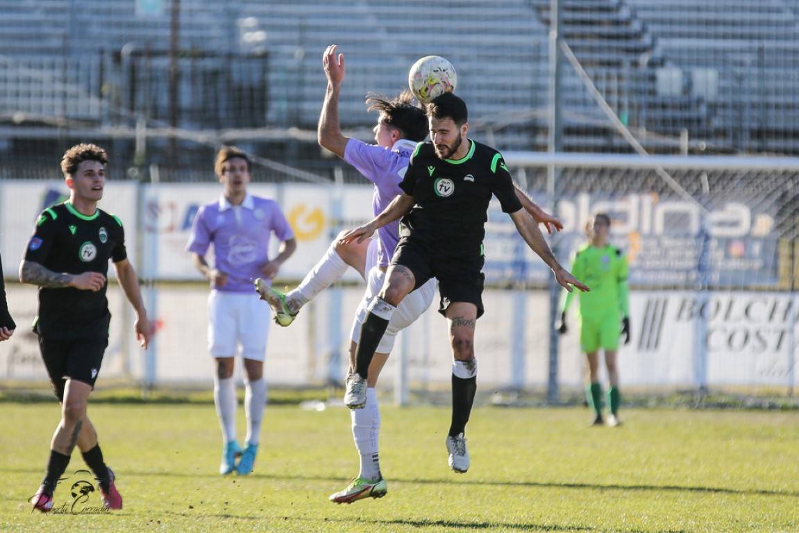 Legnano - Castanese 2-0, servizio di Roberta Corradin