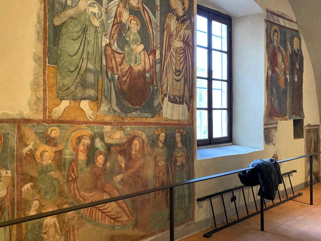 Riapertura della loggia del Battistero di Varese